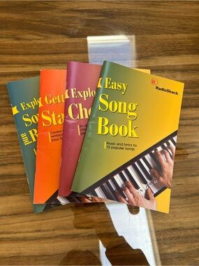 RadioShack Easy Song Books VINTAGE 1975